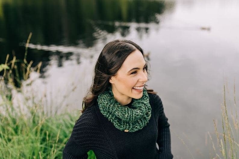 Knit Mini Cowl