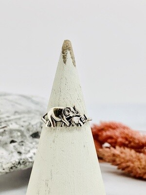 Silver Elephant Mother and Baby Ring