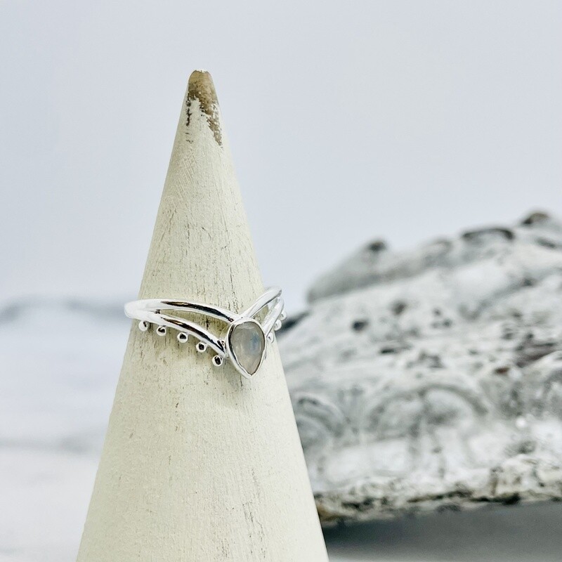 Pretty Teardrop Moonstone Ring