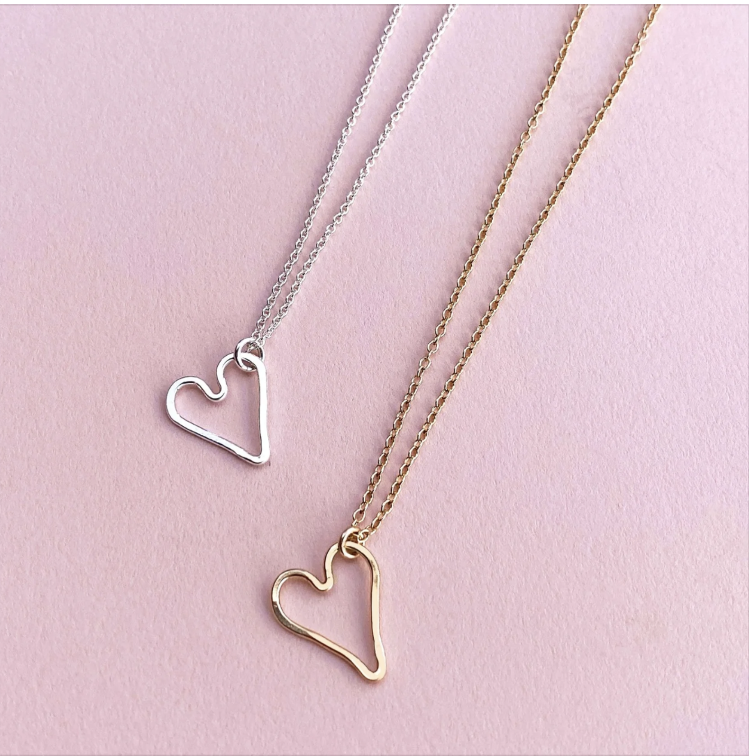 Small Modern Heart Necklace, 18&quot;