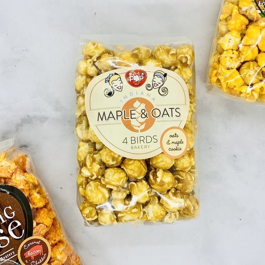 Small Bag of Just Pop In! 4 Birds Oats and Maple Cookie Popcorn