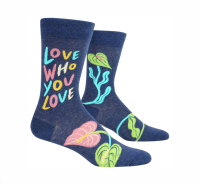 Love Who You Love Men&#39;s Crew Socks