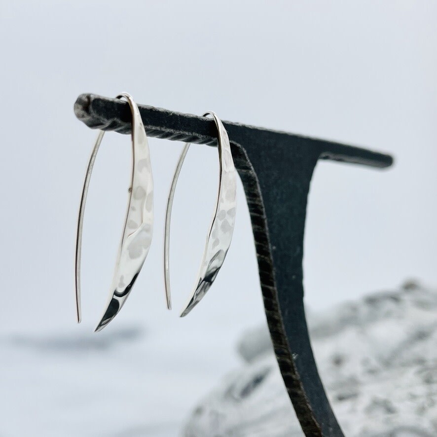 SS Hammered Arc Earrings, 30x5mm