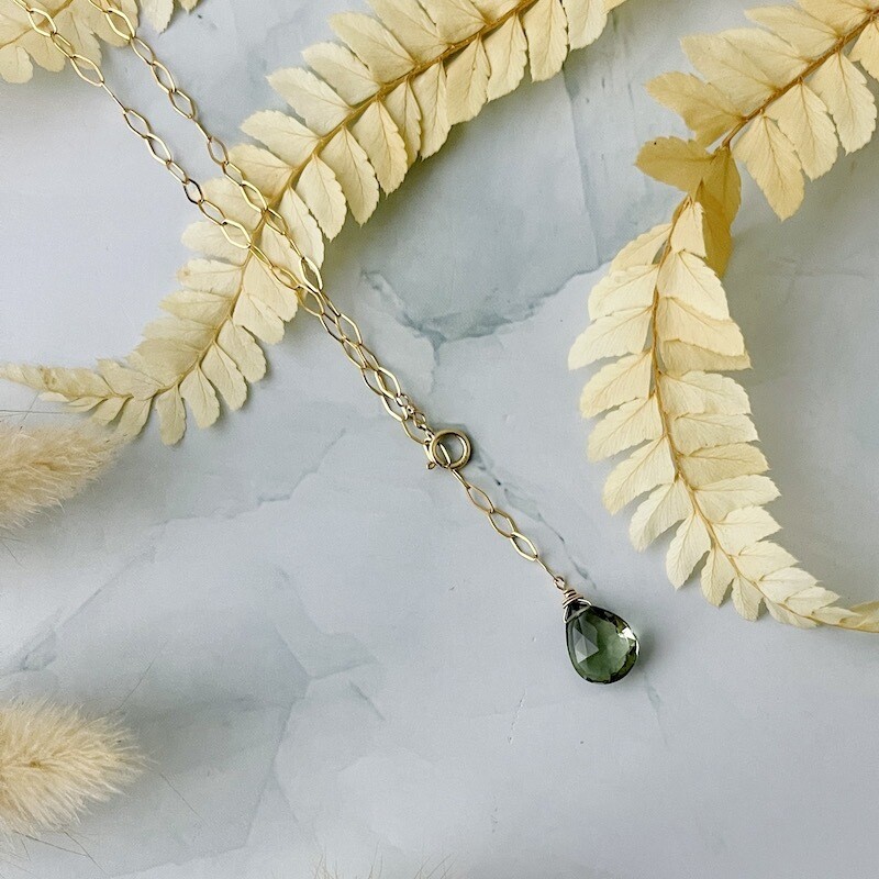 Green Amethyst Front Closure Goldfilled Necklace