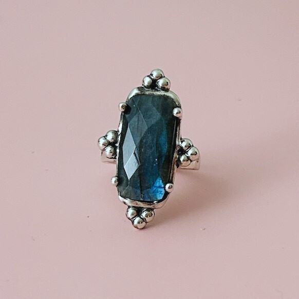 Stunning Rectangular Labradorite Ring