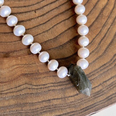 Handmade Silver Necklace with white pearls knotted on white silk, double terminated labradorite