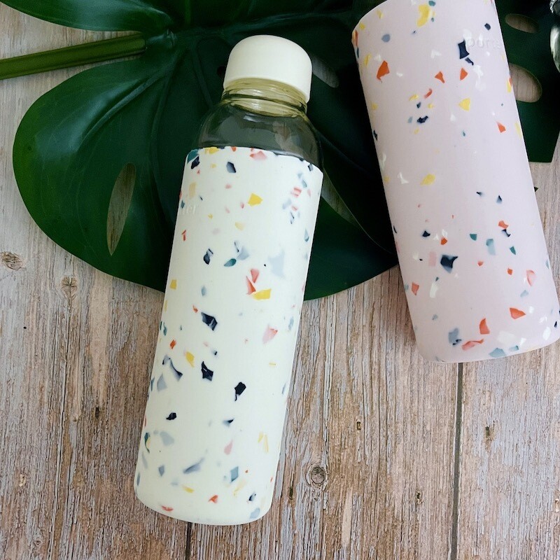 Porter Water Bottle 20 oz, Color: Terrazzo Cream
