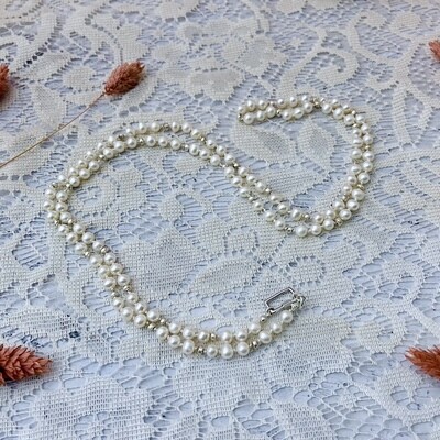 Handmade White Pearl Necklace with white pearls, silver saucers knotted on white silk, silver carabiner