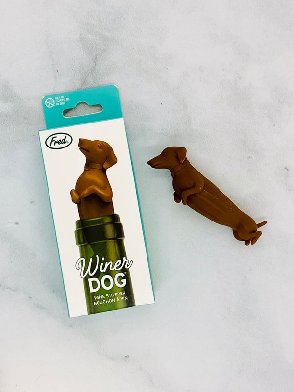 Fred Wine Stopper, Style: Winer Dog