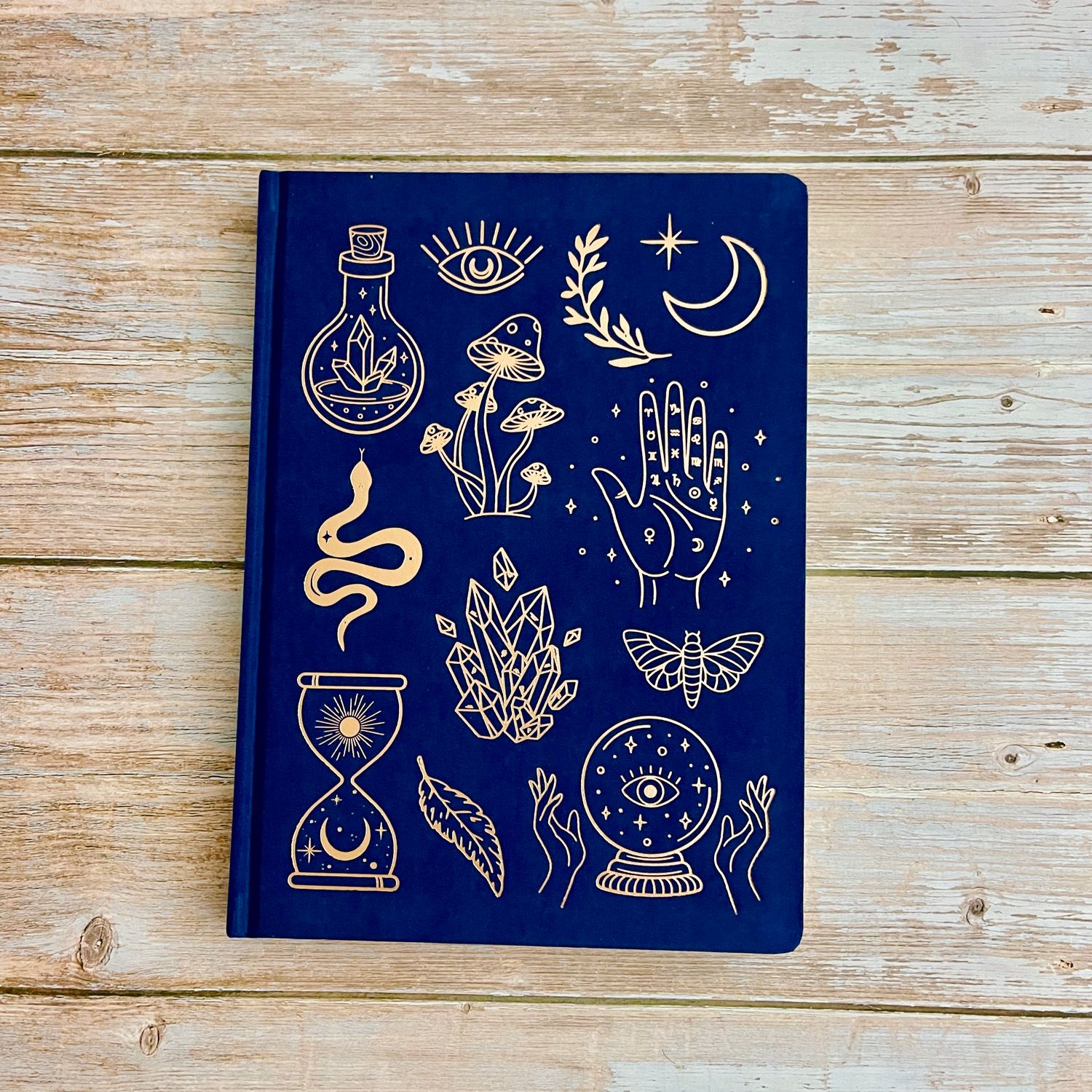 Jumbo Journal, Style: She is Magic