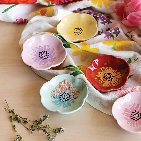 Flower Pinch Bowl, Color: Purple