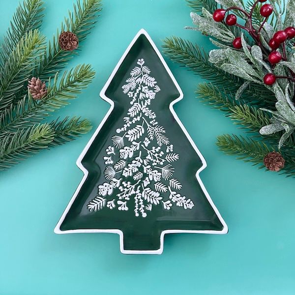 Winterberry Shaped Tray