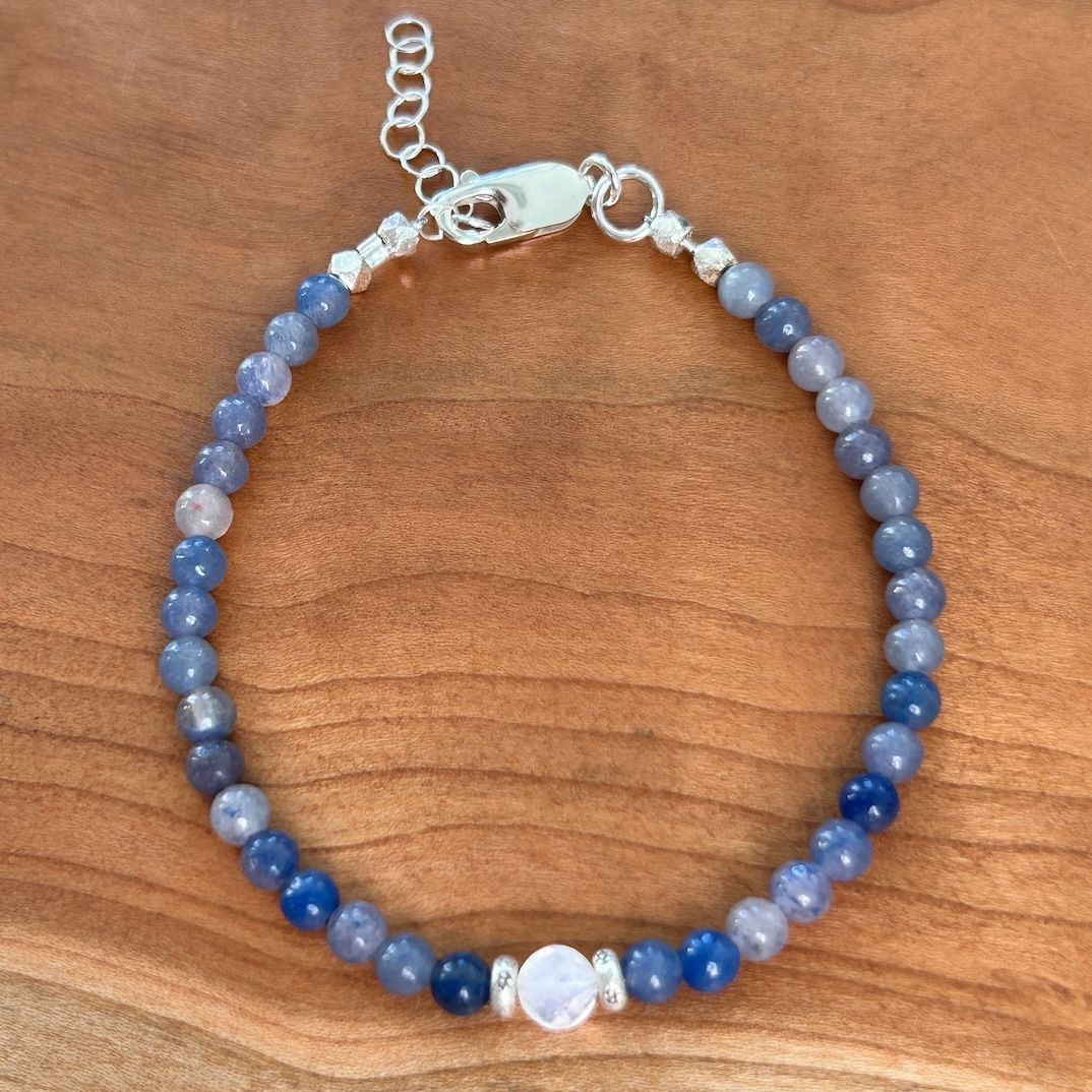 Handmade Bracelet with blue aventurine and rainbow moonstone