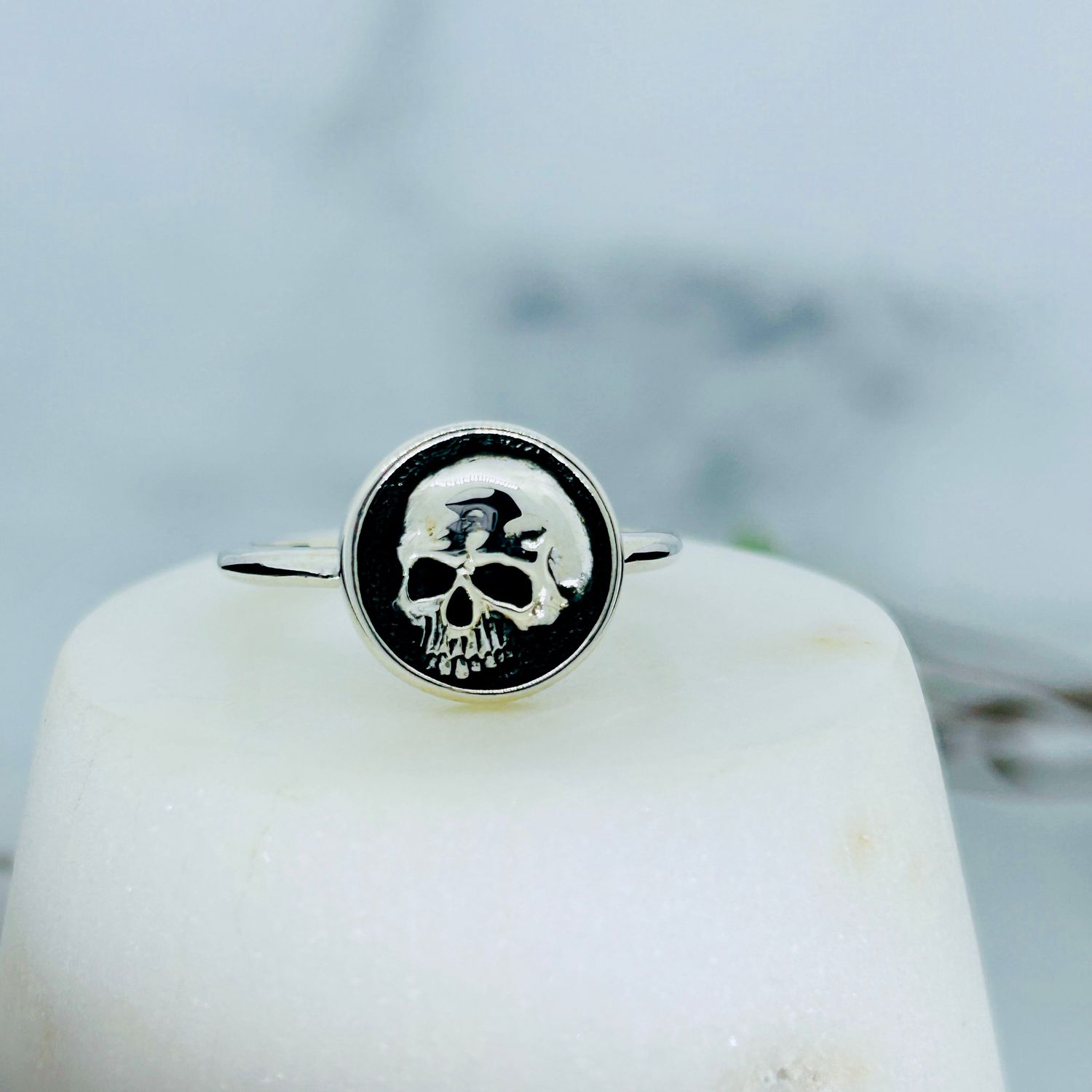 Silver Shadowbox Skull Ring, Size: 6