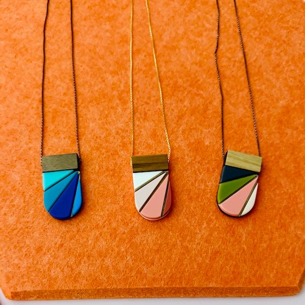 SOLVEJ Radiant Colorblock Wood Necklace