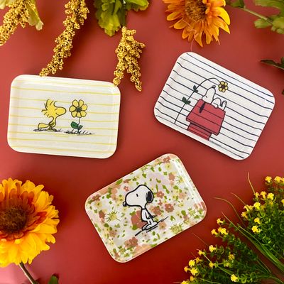 3P4 Vintage-Style Tray