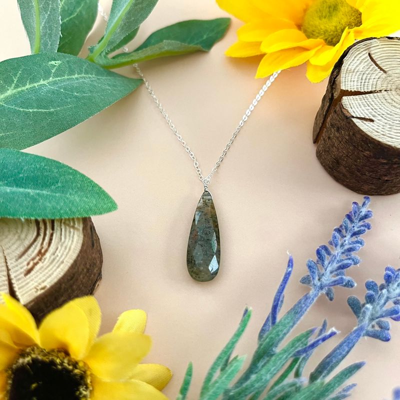 Handmade SS Elongated Black Sunstone Necklace 20&quot;