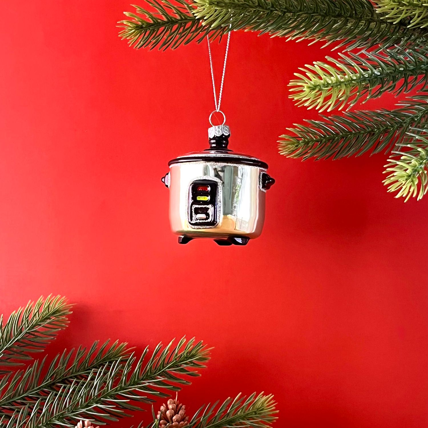 Glass Slow Cooker Ornament