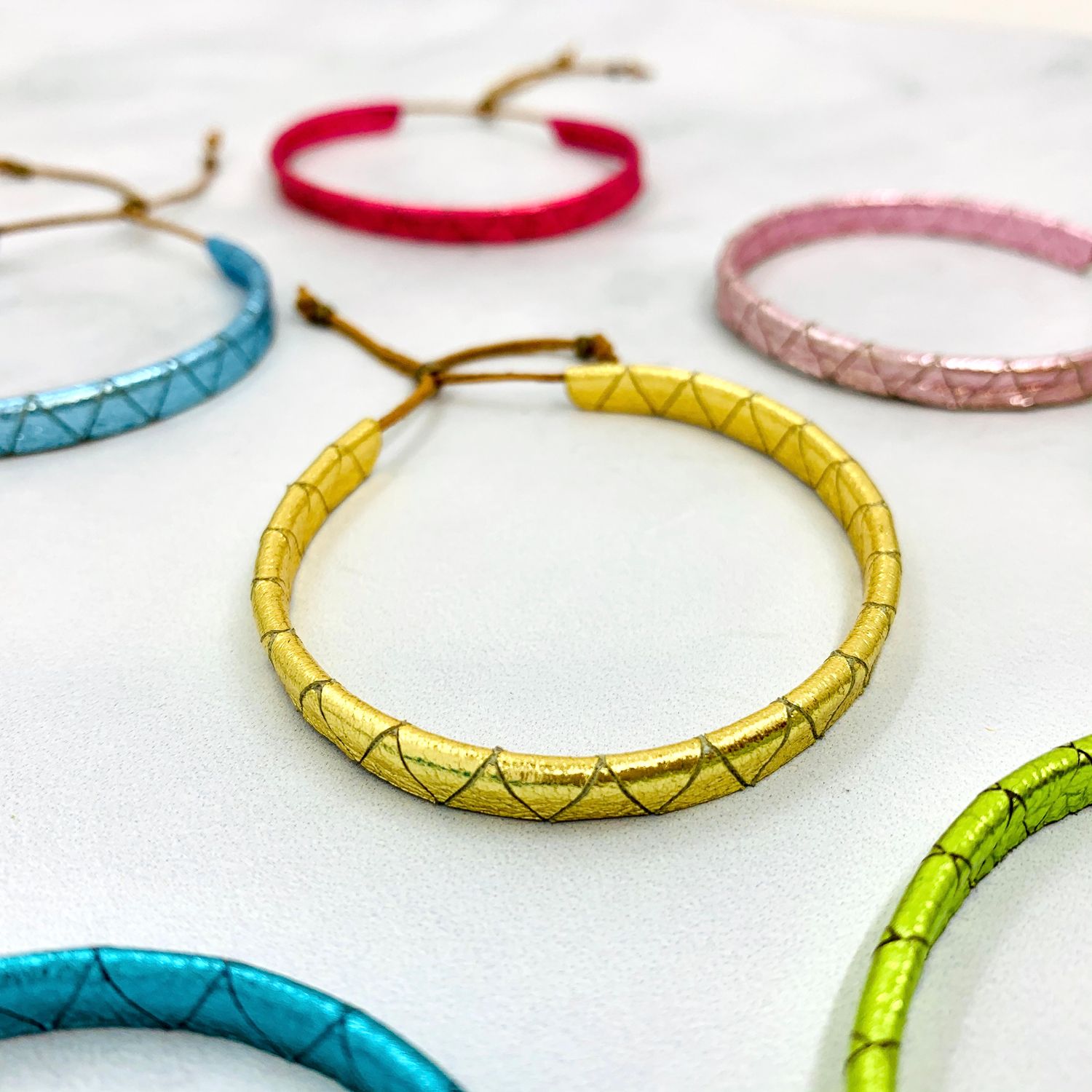 Handmade Metallic Leather Lariat Bracelet, Color: Gold