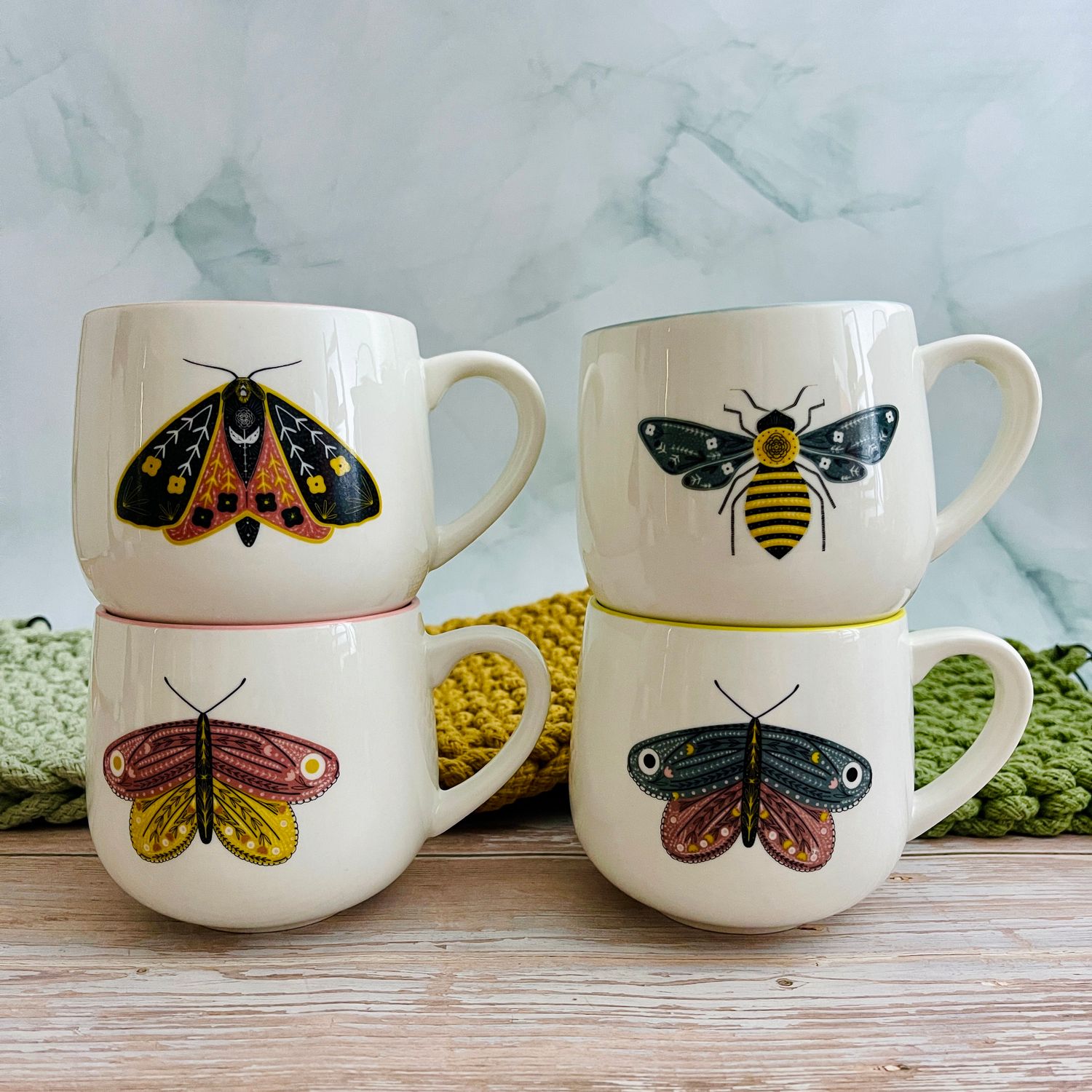 12 oz. Stoneware Mug w/ Insect &amp; Colored Rim, Style: Bee