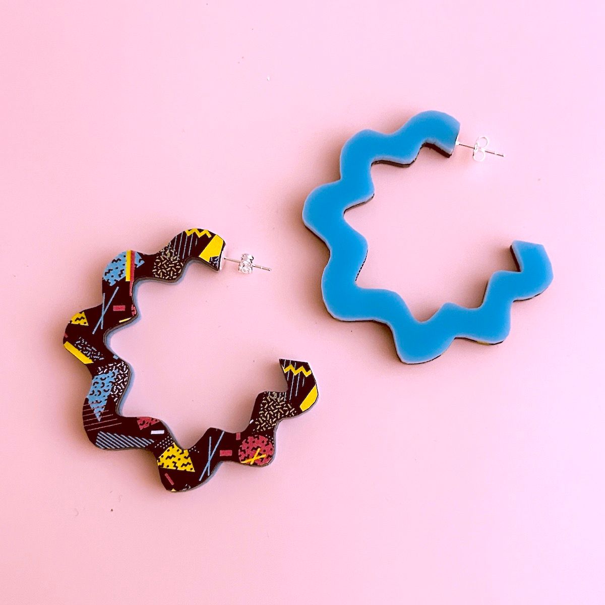 Mazzy Hoops -, Color: 90s Neon Blue