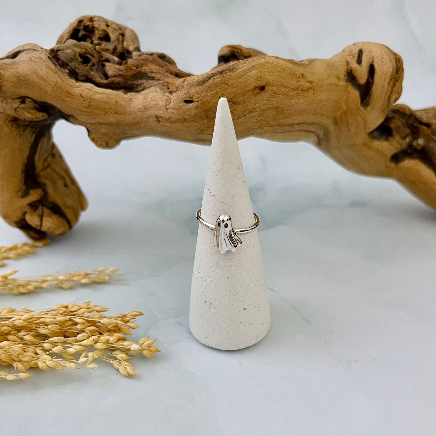 Silver Ghost Ring, Size: 5