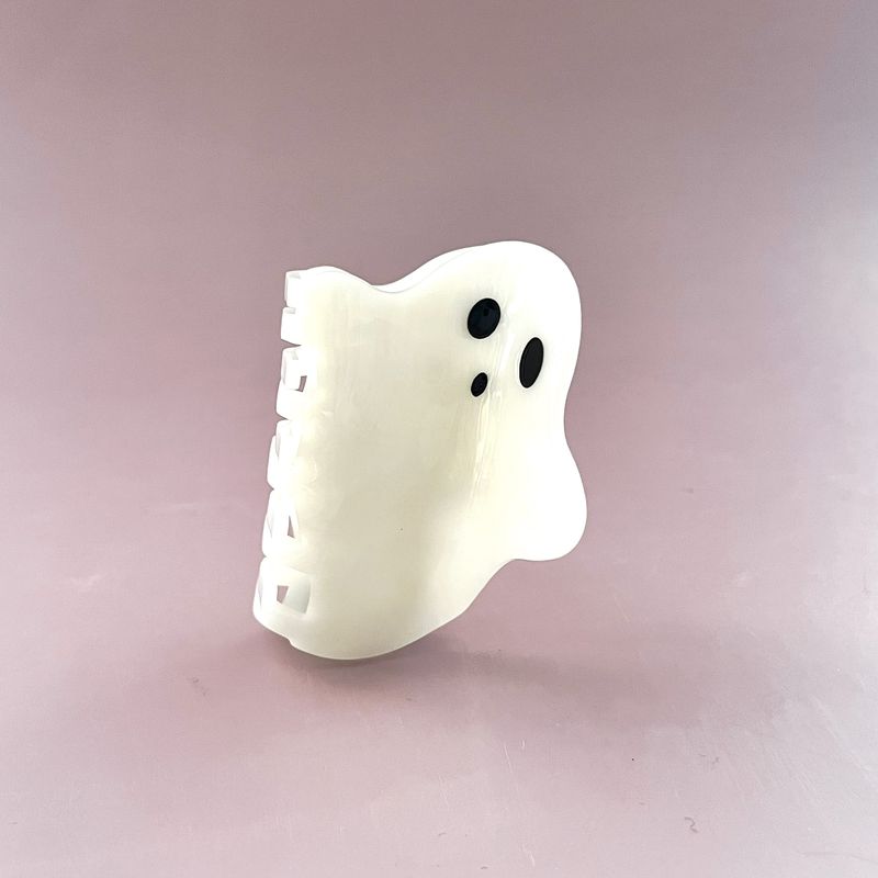 Adorro Eco-Friendly Ghost Hair Claw