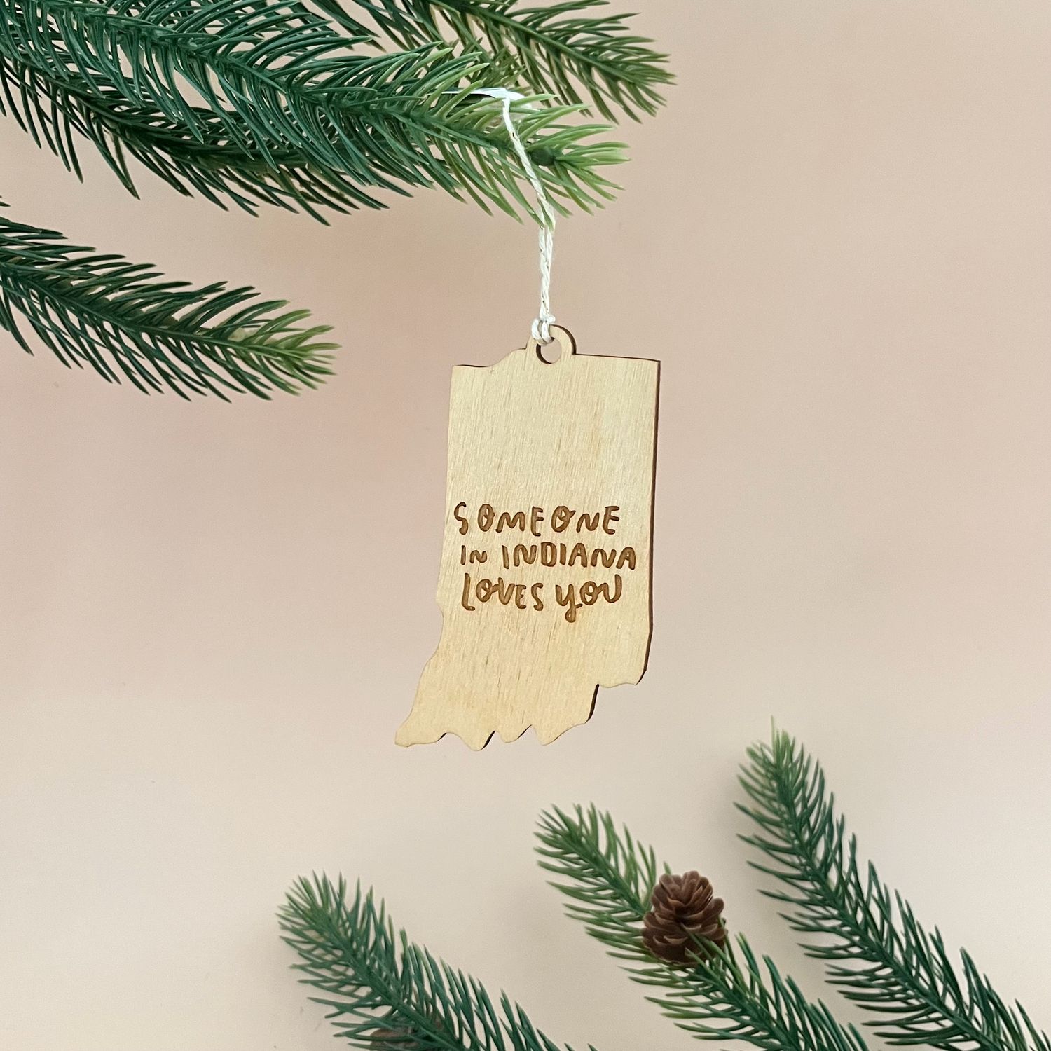 Large Someone in Indiana Loves You Ornament, Style: Natural