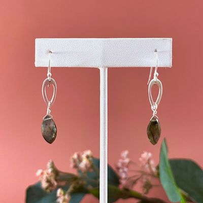 Handmade small leaf w. labradorite earrings, silver