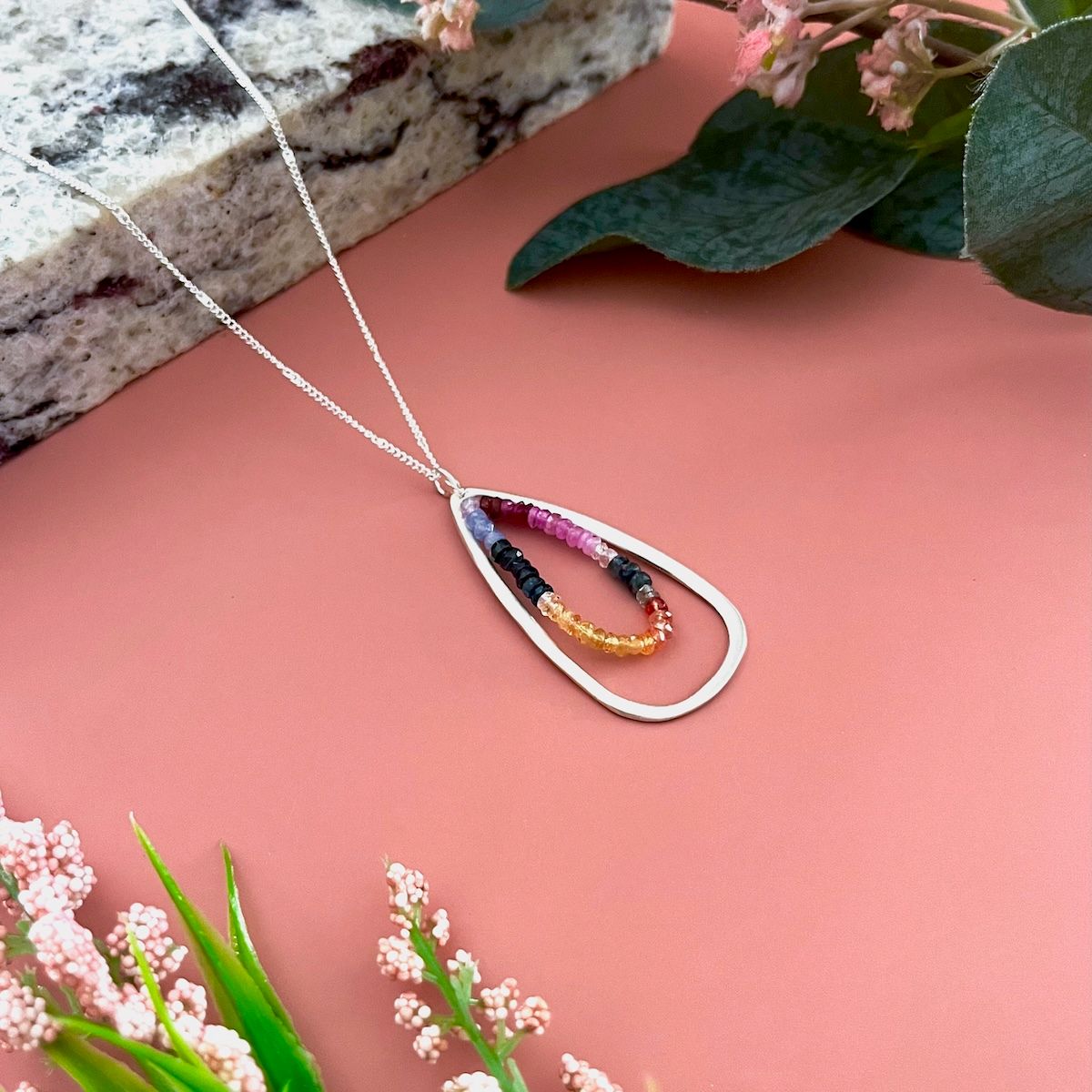Handmade tear w. multi sapphire necklace in Silver