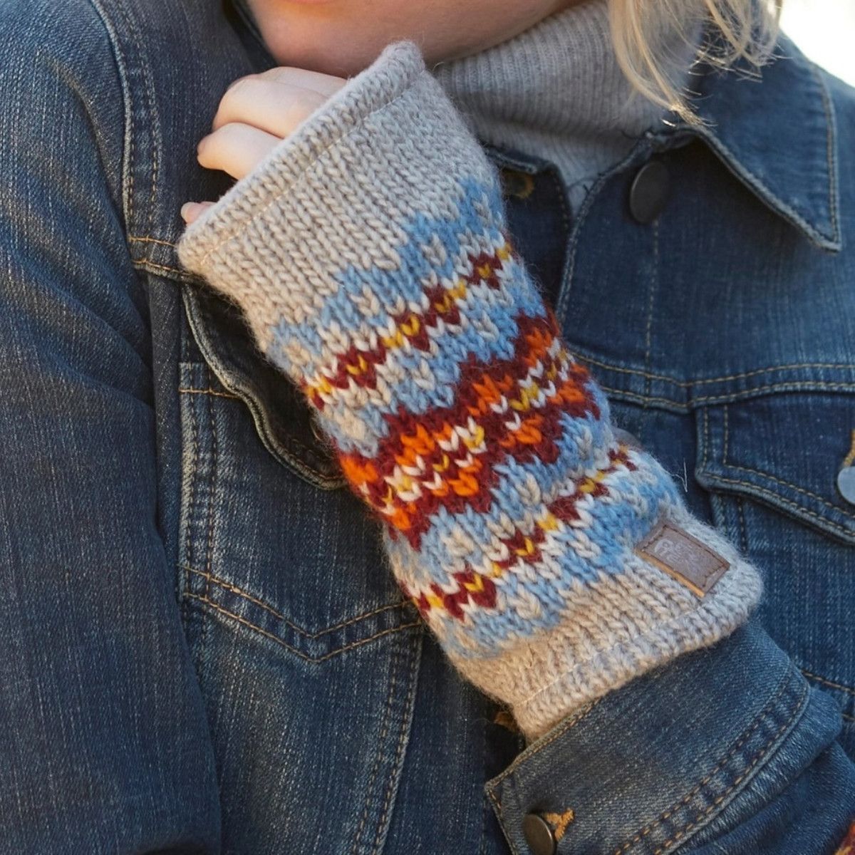 Winter 25 Pachamama Fingerless Gloves, Style: Shetland