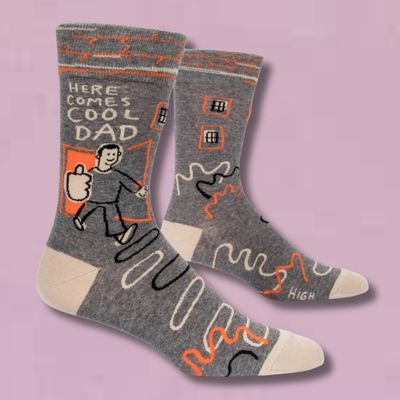 Here Comes Cool Dad Men’s Crew Socks