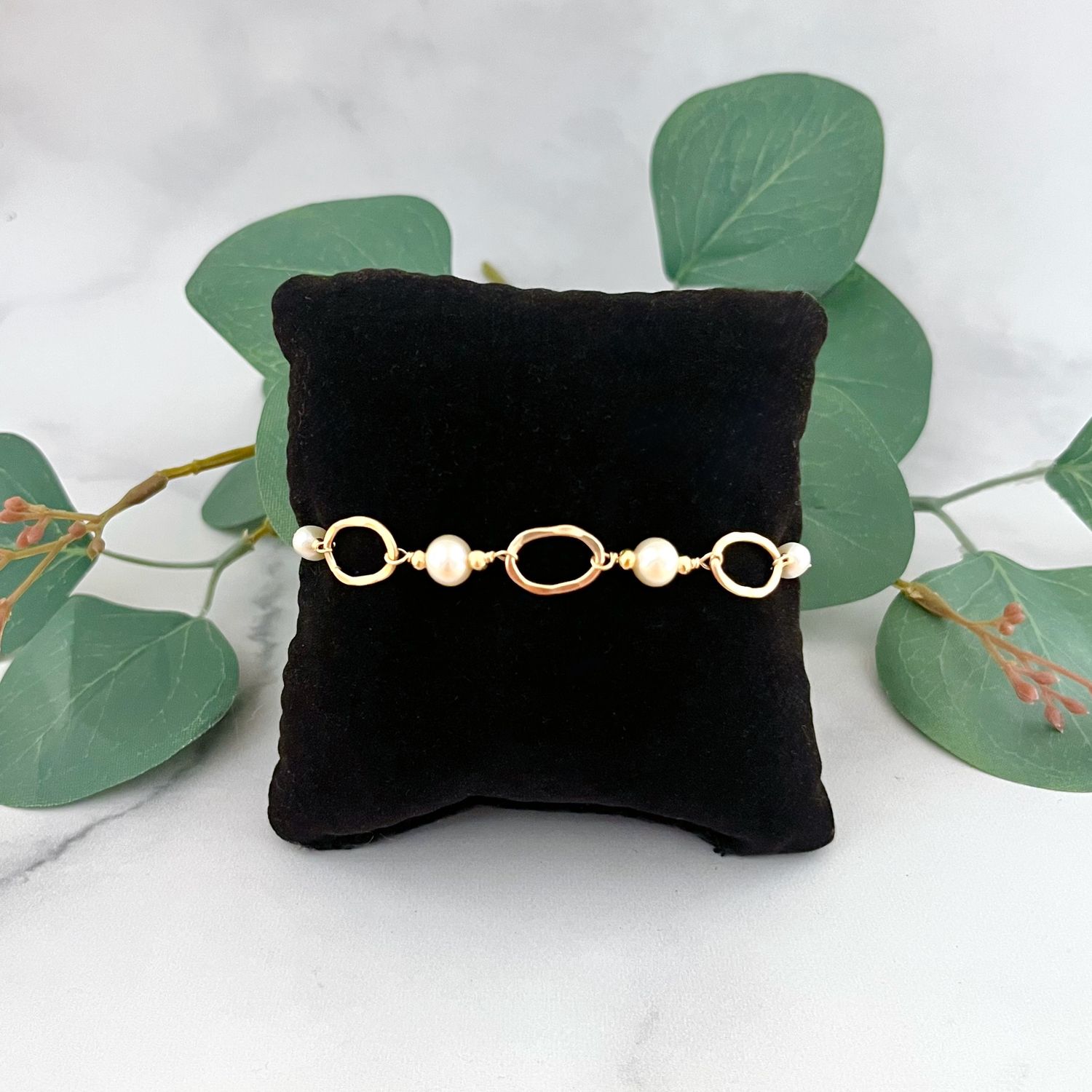 Handmade 14kt GF Link and White Freshwater Pearl Bracelet