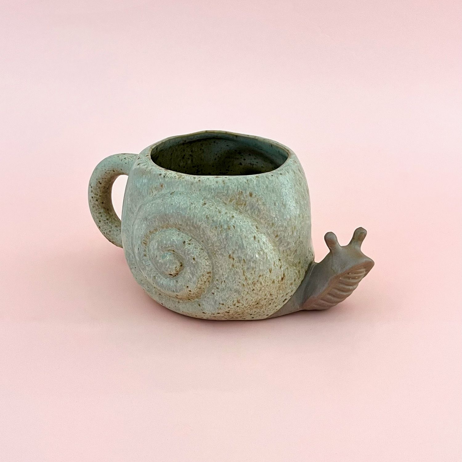 12 oz. Stoneware Snail Shaped Mug