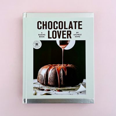 Chocolate Lover: A Baking Book