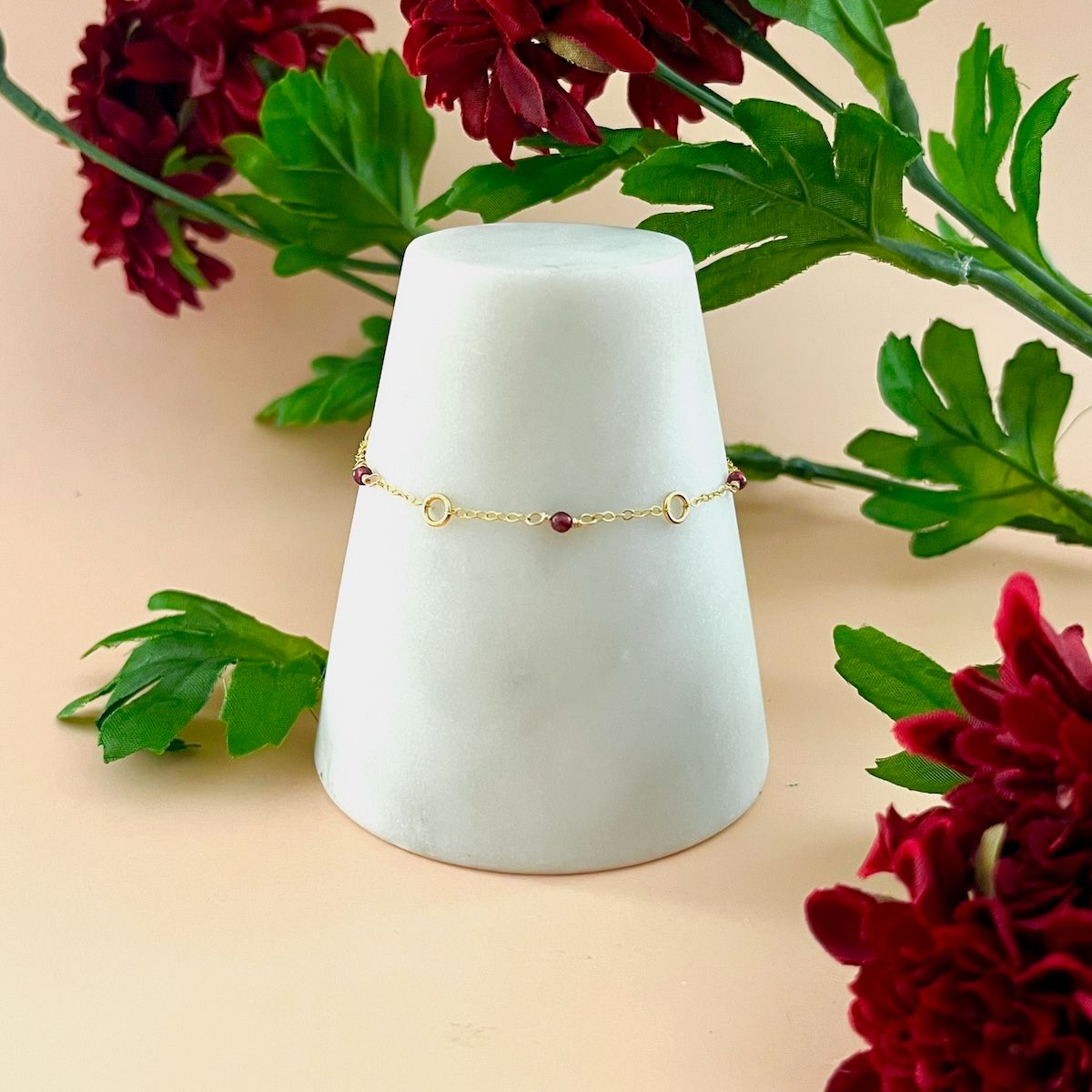 Handmade Dainty Gemstone Bracelet, Stone: Garnet