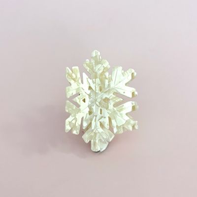 Adorro Eco-Friendly Snowflake Hair Claw