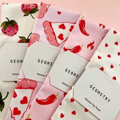 Geometry Quick Dry Towel Love 26 Collection