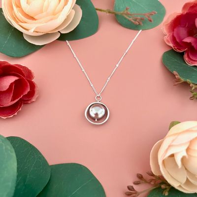 Handmade Open Circle w. Pink Pearl Necklace, Silver