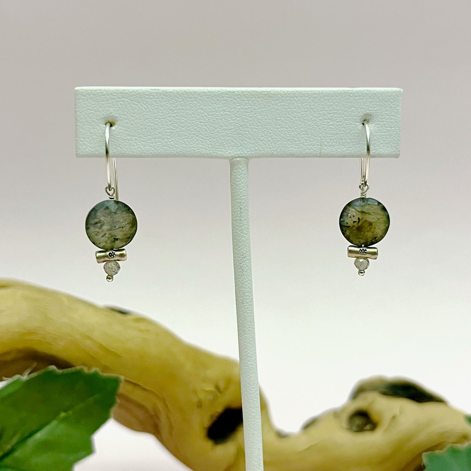 Handmade Earrings with labradorite coin, thai silver