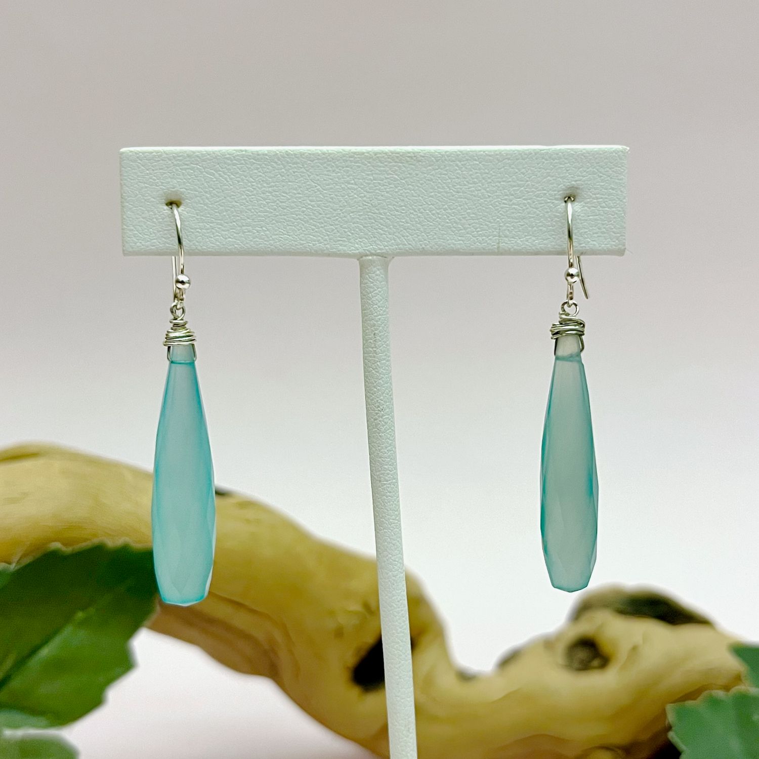 Handmade Earrings with long peruvian chalcedony