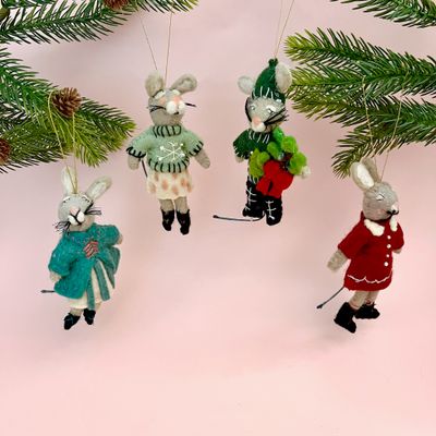 Handmade Wool Felt Mouse in Winter Clothes Ornament