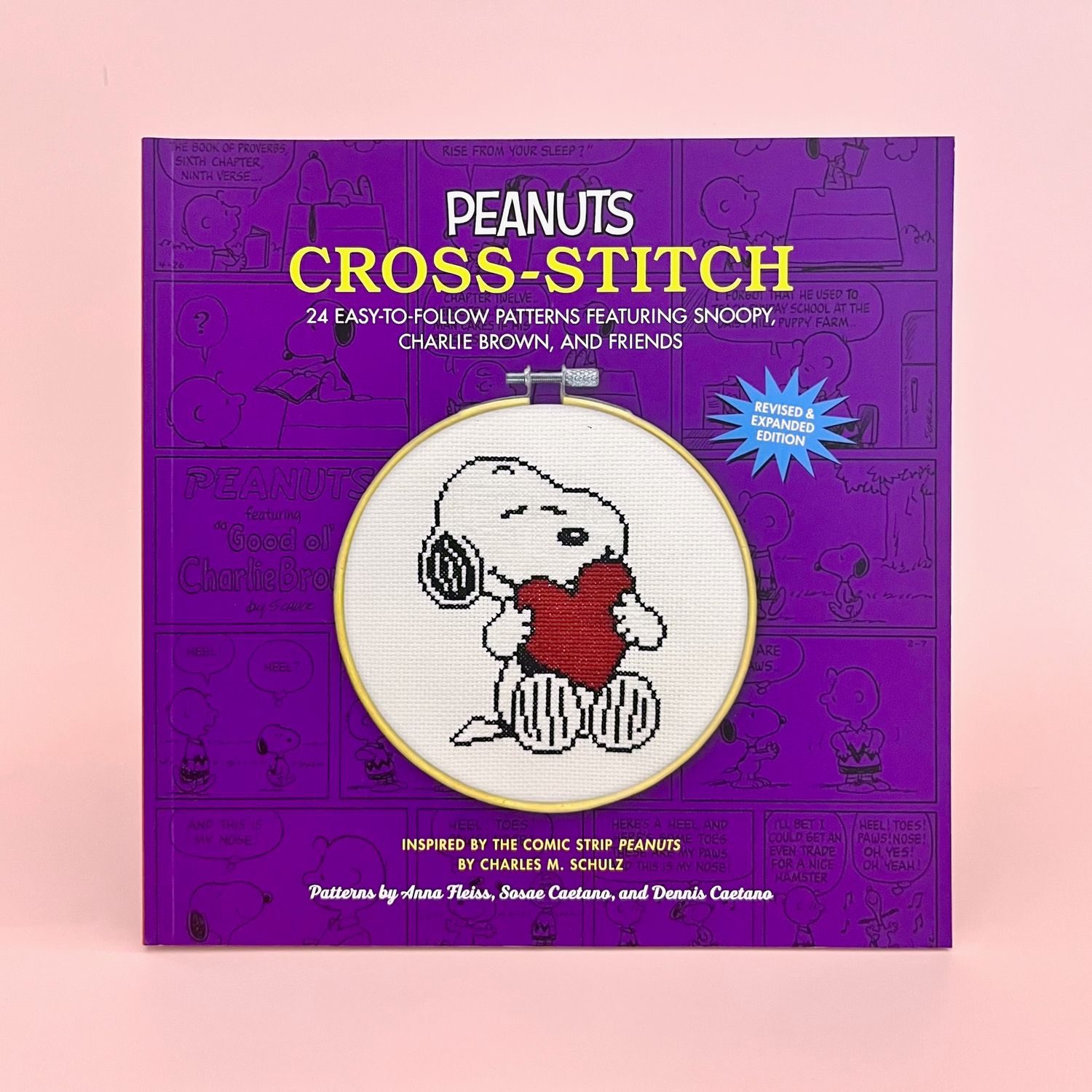 Peanuts Cross-Stitch: 24 easy-to-follow patterns