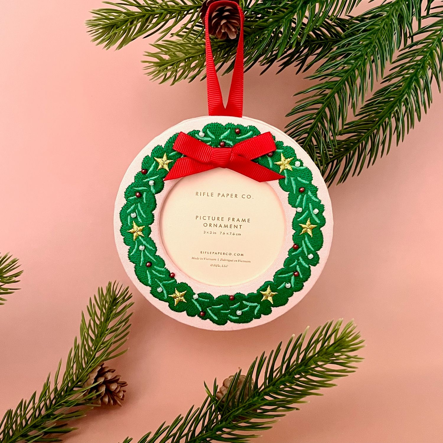 Christmas Wreath Embroidered Picture Frame Ornament
