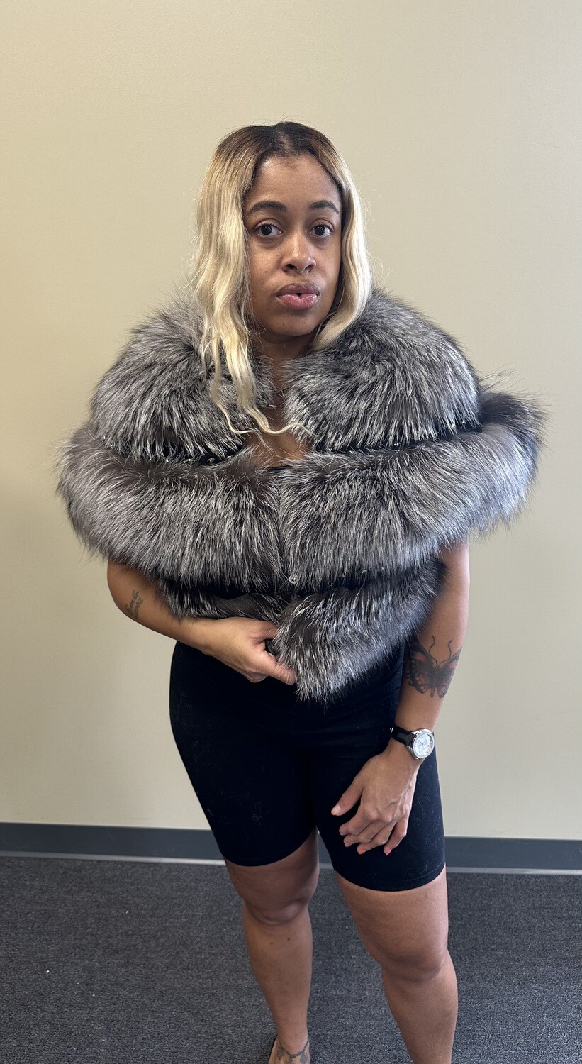 Silver fur collar deals