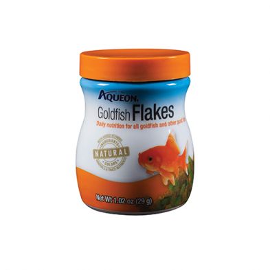Aqueon Goldfish Flakes Fish Food 2.29oz