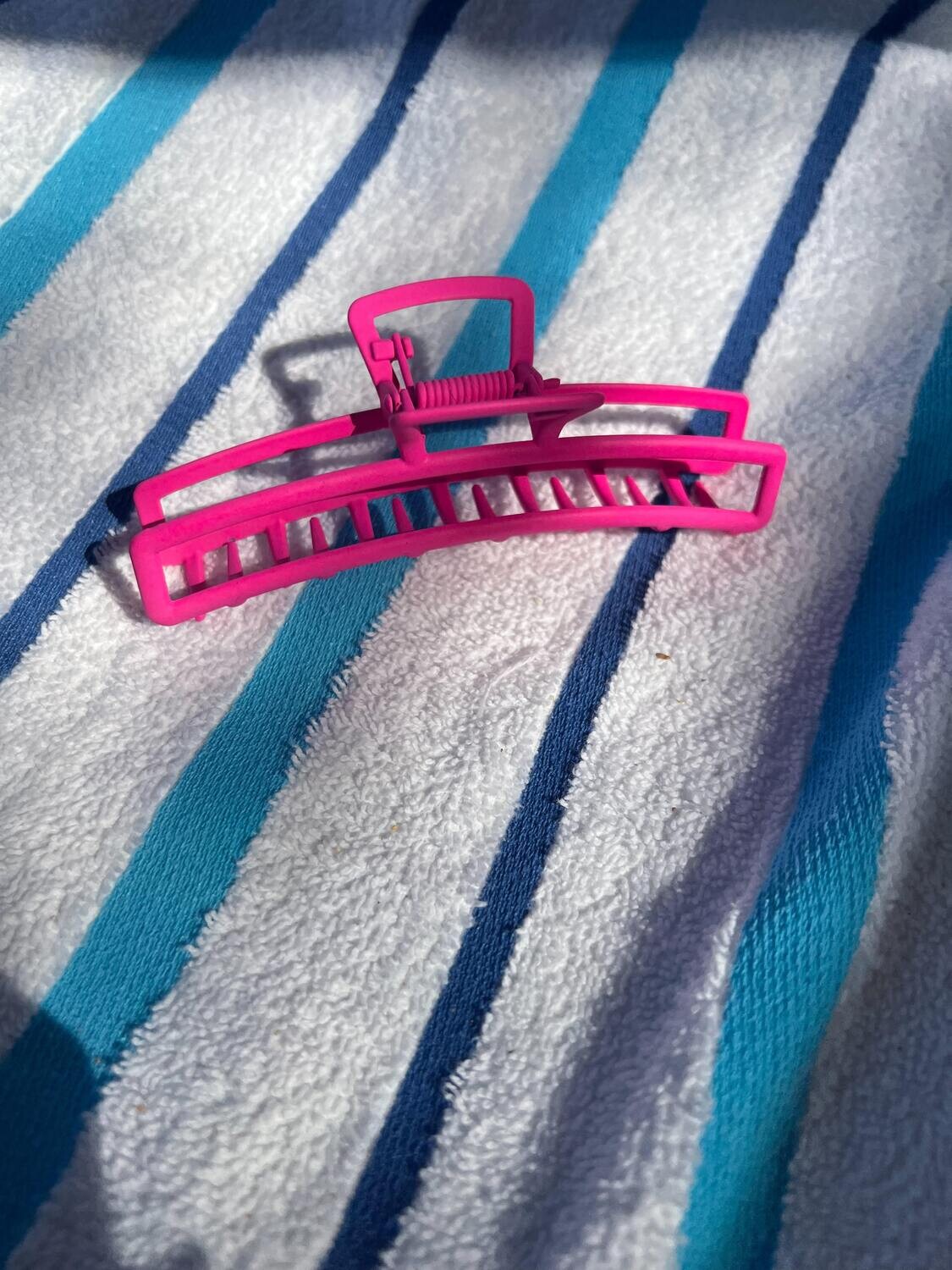 Pink Metal Hair Clip