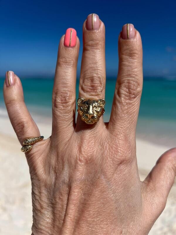 14K Gold Snow Tiger Ring