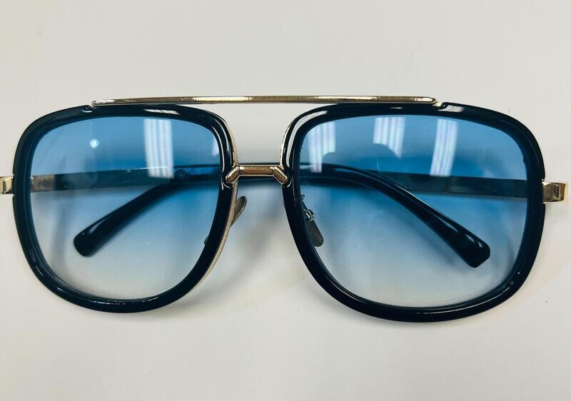 Gold and Black Trim Aviator Sunglasses