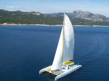 Maxi catamaran 28 personnes